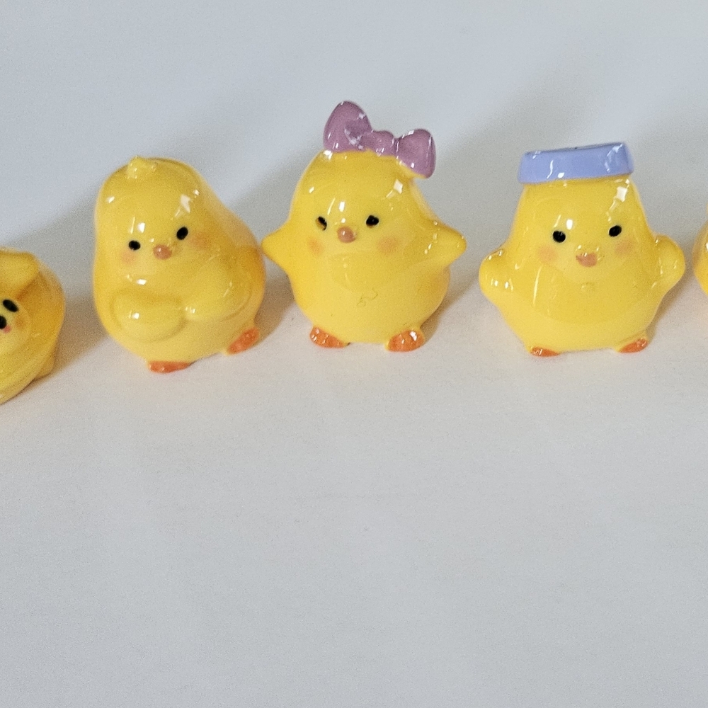 Desk charms, miniature chick figures, car charms - Picture 6 of 6